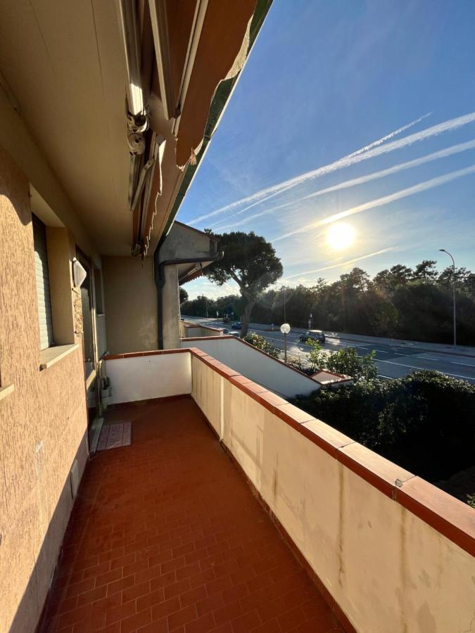 Appartamento Da Matteo 2 Tirrenia Exterior foto